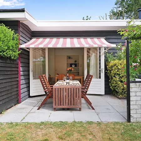 Prinsenhof 88 - Holiday home Ouddorp